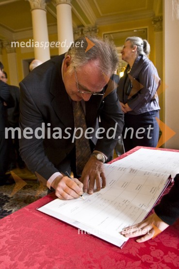 Prof. dr. Uroš Pestevšek, Veterinarska fakulteta Univerze v LjubljaniPromocija doktorjev znanosti Univerze v Ljubljani