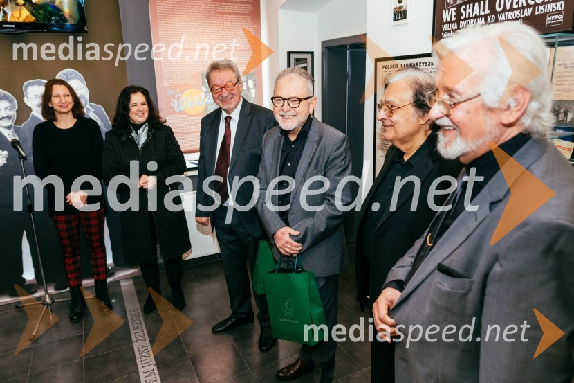  ... ;  ... ;  Marjan Petan, glasbenik;  Tomaž Kozlevčar, vokalist;  Oto Pestner, pevec;  Dare Hering, glasbenikOto Pestner in New Swing Quartet 55 let, napoved velike turneje