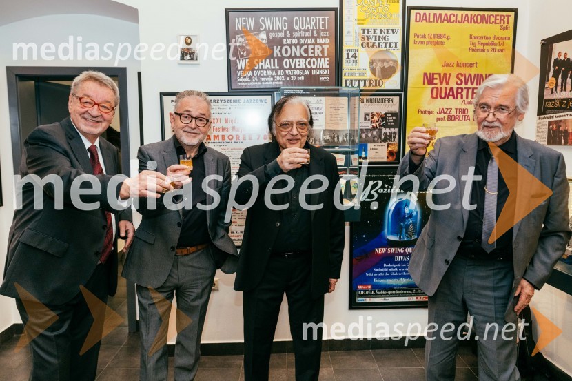  Marjan Petan, glasbenik;  Tomaž Kozlevčar, vokalist;  Oto Pestner, pevec;  Dare Hering, glasbenikOto Pestner in New Swing Quartet 55 let, napoved velike turneje