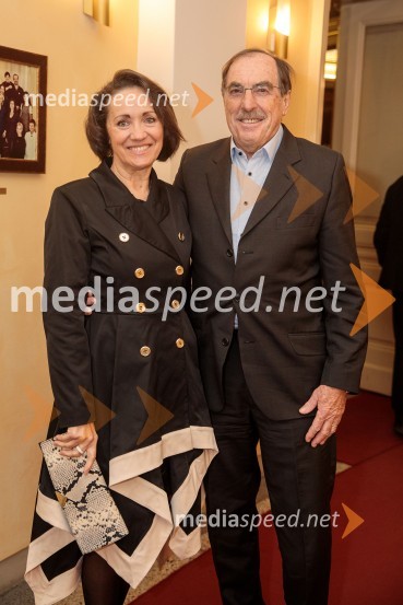  Bernarda Golob Švara;  Igor Švara, dirigentItalijanka v Alžiru, premiera opere v SNG Opera in balet Ljubljana