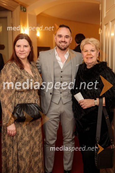  Teja Pelko, novinarka, Svet24;  Žiga Lakner, pevec;  Irena  Butoln, germanistkaItalijanka v Alžiru, premiera opere v SNG Opera in balet Ljubljana