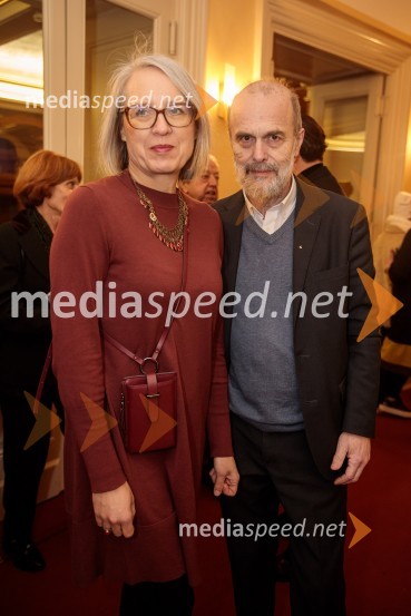  Ksenija Horvat, novinarka;  Janez  Lombergar, nekdanji direktor Televizije Slovenija Italijanka v Alžiru, premiera opere v SNG Opera in balet Ljubljana