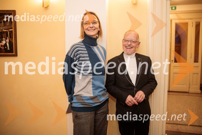  Sonja Kerin Krek, arhivistka, SNG Opera in balet Ljubljana;  Ivan Pal, nekdanji poslovni vodja programa ljubljanske OpereItalijanka v Alžiru, premiera opere v SNG Opera in balet Ljubljana