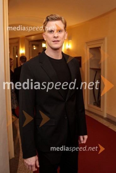  Lukas Zuschlag, baletnik, koreografItalijanka v Alžiru, premiera opere v SNG Opera in balet Ljubljana