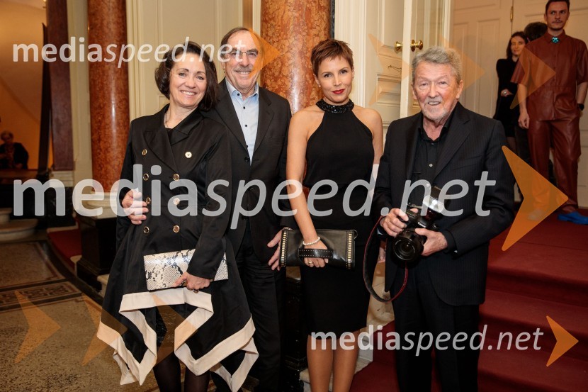  Bernarda Golob Švara;  Igor Švara, dirigent;  Tanja Matko, avtorica in urednica www.planet-lepote.com;  Stane Jerko, fotografItalijanka v Alžiru, premiera opere v SNG Opera in balet Ljubljana