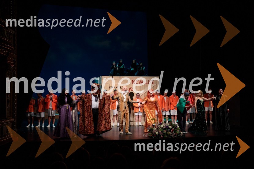  Anja Zemljarič, operna pevka;  Rok Bavčar, operni pevec;  Peter Martinčič, operni pevec;  Nuška Drašček, pevka;  Bryan López González, tenor;  Urška  Arlič Gololičič, operna pevka;  Darko Vidic, operni pevecItalijanka v Alžiru, premiera opere v SNG Opera in balet Ljubljana