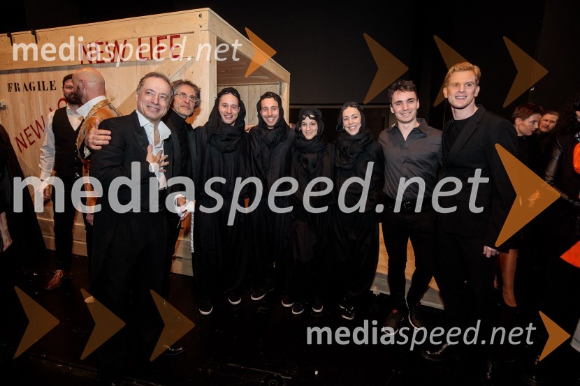  Marco Guidarini, dirigent;  Emanuele Gamba, režiser;  ... ;  ... ;  ... ;  ... ;  ... ;  Lukas Zuschlag, baletnik, koreografItalijanka v Alžiru, premiera opere v SNG Opera in balet Ljubljana