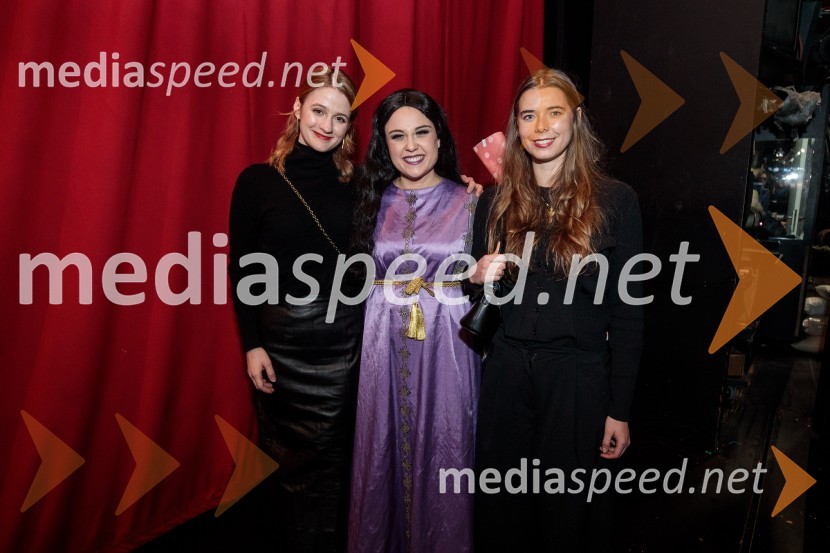  ... ;  Anja Zemljarič, operna pevka;  ... Italijanka v Alžiru, premiera opere v SNG Opera in balet Ljubljana