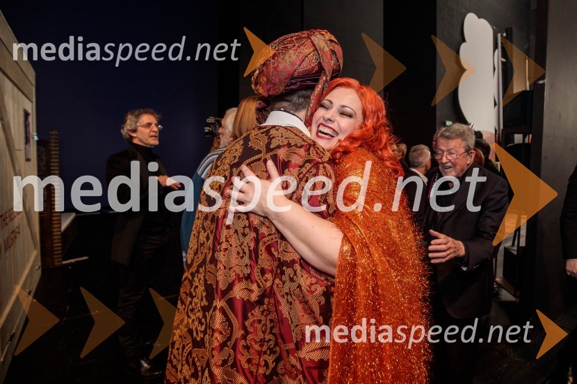  Rok Bavčar, operni pevec;  Nuška Drašček, pevkaItalijanka v Alžiru, premiera opere v SNG Opera in balet Ljubljana