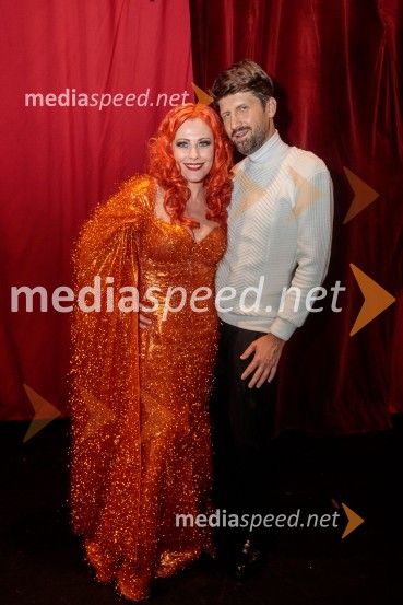  Nuška Drašček, pevka;  Tomaž Mihelič - Marlenna, član skupine SestreItalijanka v Alžiru, premiera opere v SNG Opera in balet Ljubljana