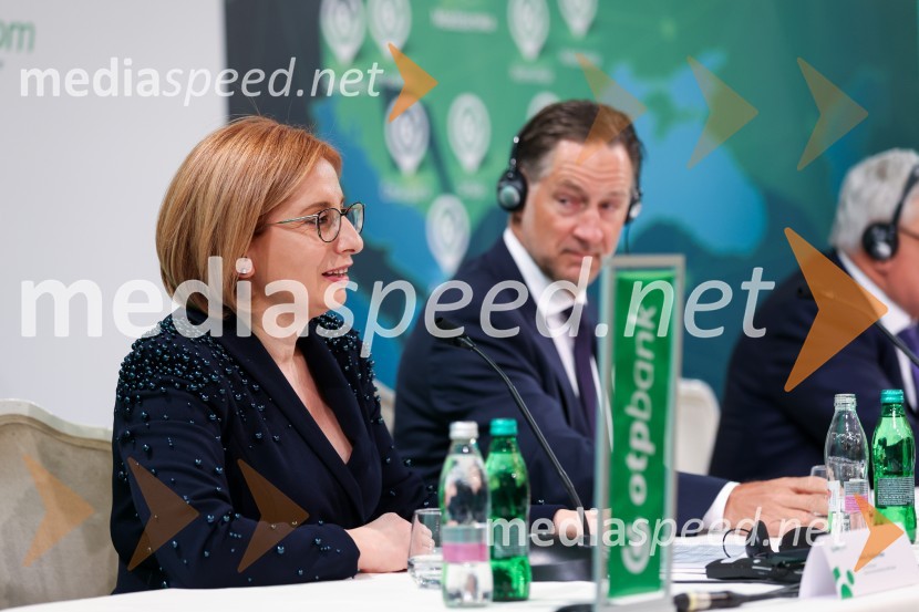 mag. Anita Stojčevska, glavna izvršna direktorica SKBNova KBM postala članica skupine OTP, novinarska konferenca