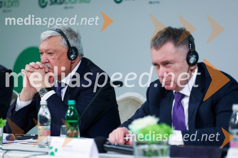  Sándor Csányi, predsednik in glavni izvršni direktor, OTP Bank;  ... Nova KBM postala članica skupine OTP, novinarska konferenca