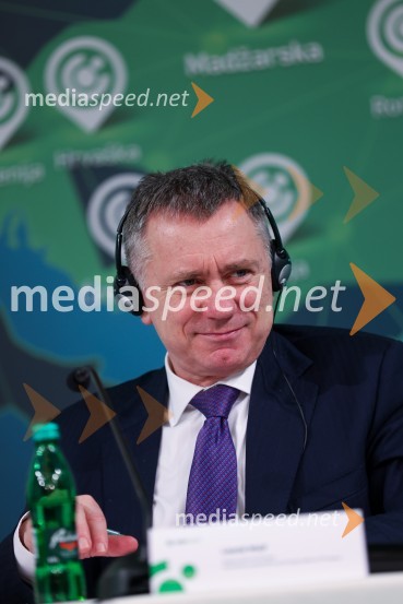 Nova KBM postala članica skupine OTP, novinarska konferenca