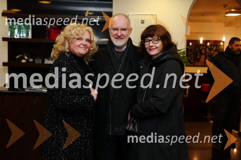  Katja Pegan,  direktorica in režiserka, Gledališče Koper Teatro Capodistria; dr. Aleksander Zadel, psiholog, direktor, Inštitut C.A.R;   Alja ZadelLepa Vida, premiera predstave, Gledališče Koper