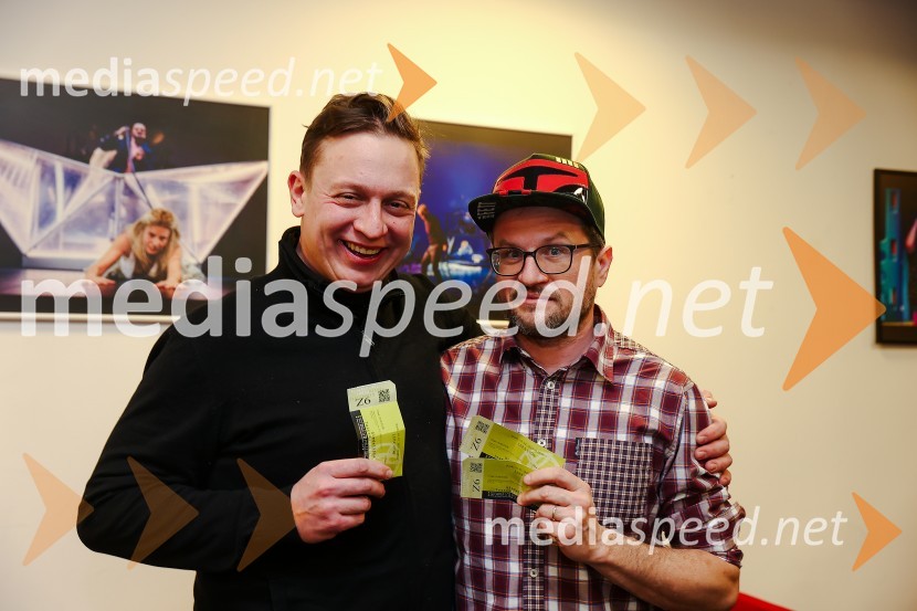  Luka Cimprič, igralec;  ... Lepa Vida, premiera predstave, Gledališče Koper