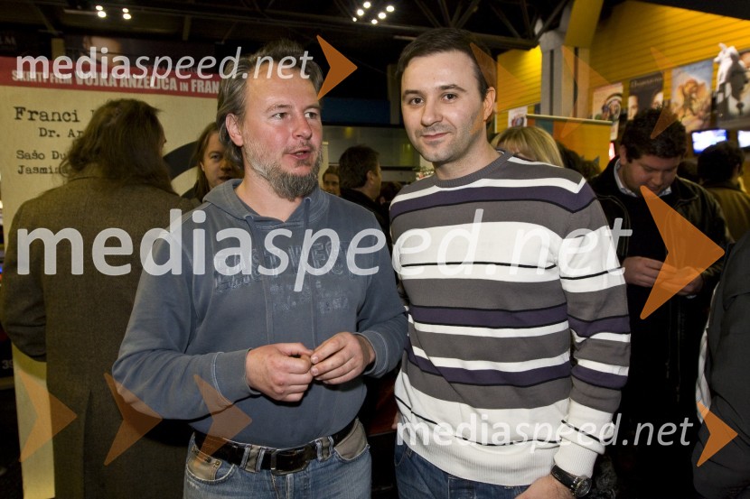 Dr. Artur Štern in Sašo Đukič, igralca v filmu Gola resnicaPremiera filma Gola resnica