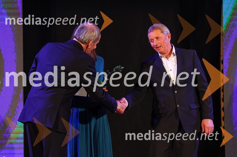  Viki Grošelj, alpinist;   Alojz Radelj, RK Trimo Trebnje58. podelitev Bloudkovih priznanj za leto 2022