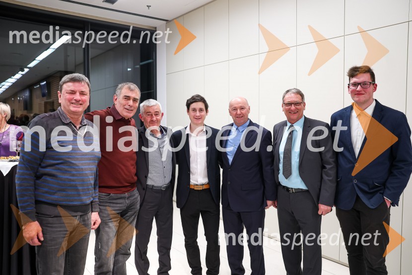  ... ;  ... ;  ... ;  Cene Prevc, smučarski skakalec;  ... ;  ... ;  Kristjan Čeh, atlet58. podelitev Bloudkovih priznanj za leto 2022