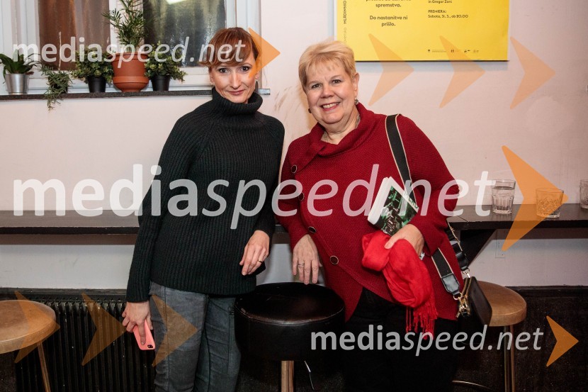  Helena Grahek, vodja marketinga in odnosi z javnostmi, Slovensko mladinsko gledališče;  Irena  Butoln, germanistkaLjubimki, premiera predstave v SMG Ljubljana