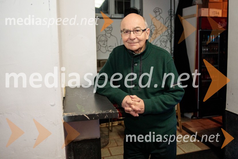  Mitja Rotovnik, nekdanji direktor Cankarjevega domaLjubimki, premiera predstave v SMG Ljubljana