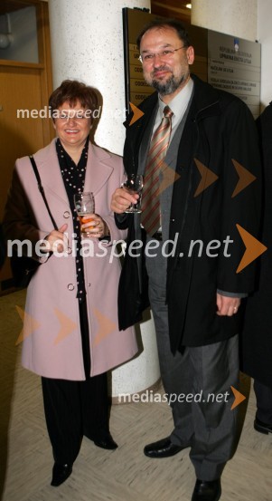 Jelko Kacin, evroposlanec in predsednik LDS z ženo AndrejoRazglasitev Slovenca leta 2005 Nedeljskega dnevnika