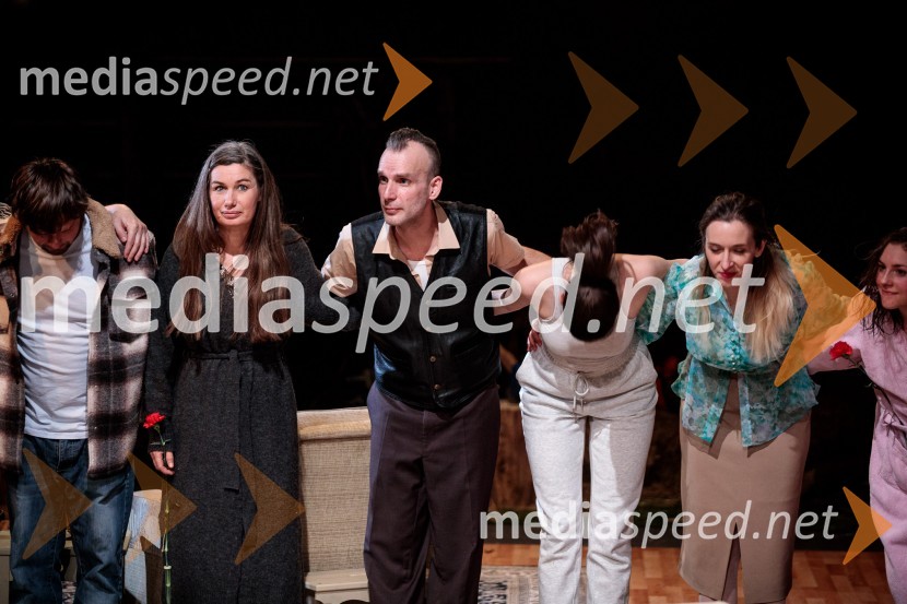  Stane Tomazin, igralec;  Romana Šalehar, igralka;  Boris  Šeparović, igralec;  Miranda  Trnjanin, igralka;  Lara Vouk, igralkaLjubimki, premiera predstave v SMG Ljubljana