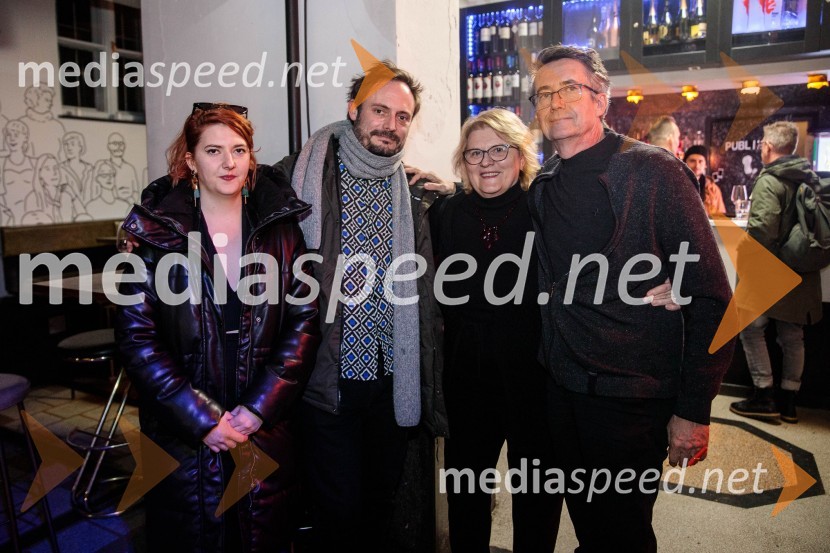  Nina  Ramšak Marković, režiserka;  Milan Ramšak Marković, dramaturg; dr. Branka Kalenić Ramšak, Članica Državnega sveta Republike Slovenije; dr. Anton Ramšak, Fakulteta za matematiko in fizikoLjubimki, premiera predstave v SMG Ljubljana