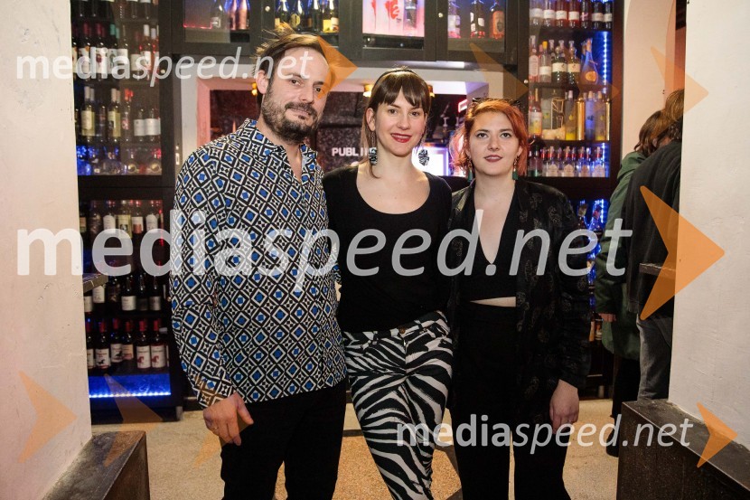  Milan Ramšak Marković, dramaturg;  Anja Novak, igralka;  Nina  Ramšak Marković, režiserkaLjubimki, premiera predstave v SMG Ljubljana