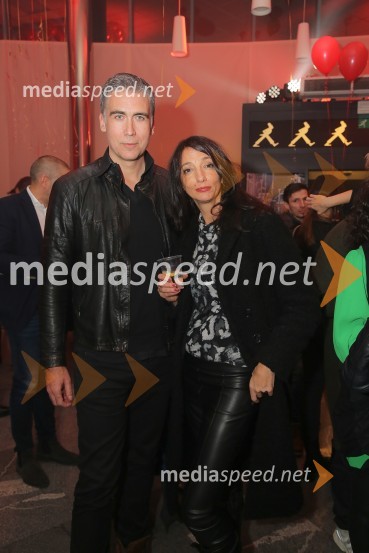  Jan Plestenjak, pevec;  Vesna Milek, novinarka in publicistkaJan Plestenjak in 