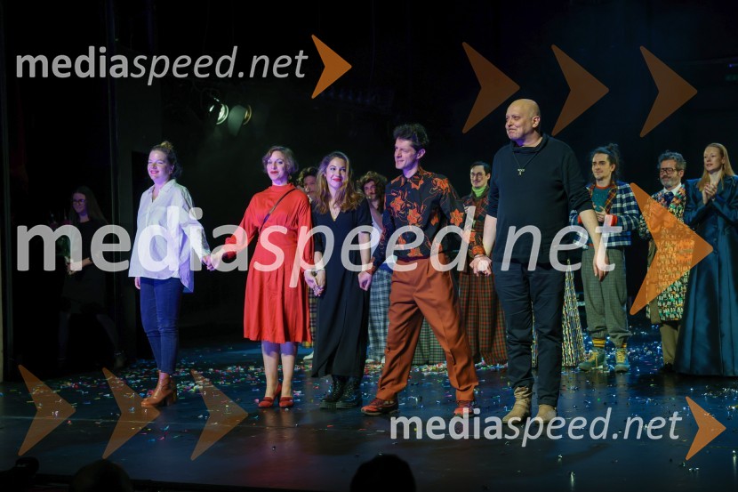  Nevena Glušica, avtorica glasbe;  ... ;  Marija Marković Milojev, kustomografinja;  Miloš Lolić, režiser;  Slobodan Obradović, dramaturgFrank V., premiera drame v SNG Maribor