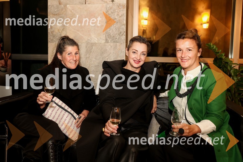 Antigona, premiera drame, SNG Nova Gorica