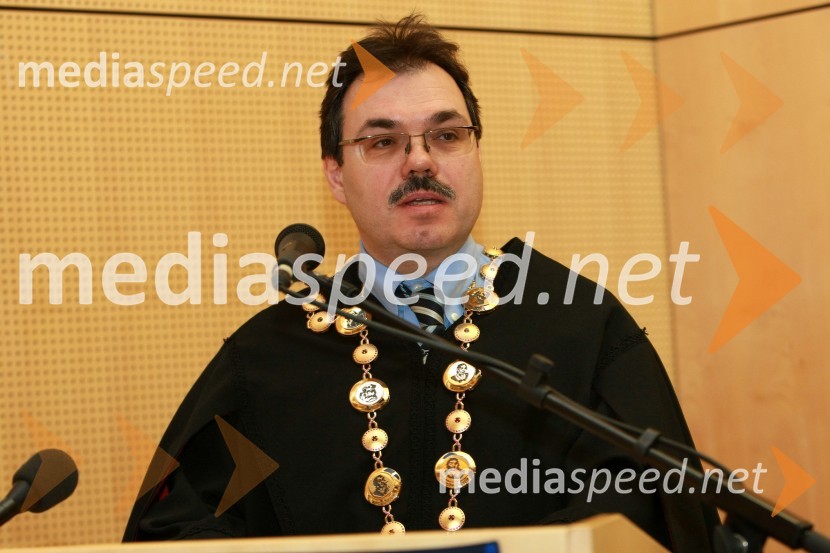 Red. prof. dr. Radovan Hojs, Medicinska fakultetaRektorjev dan Univerze v Mariboru 2009, promocija doktorjev znanosti in podelitev nagrad