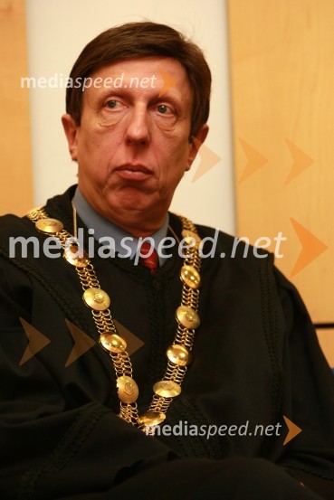 Red. prof. dr. Željko Knez, dekan Fakultete za kemijo in kemijsko tehnologijo Univerze v MariboruRektorjev dan Univerze v Mariboru 2009, promocija doktorjev znanosti in podelitev nagrad