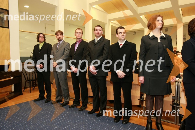 Dr. Vladimir Grubelnik, Fakulteta za naravoslovje in matematiko, dr. Sebastjan Bevc, Medicinska fakulteta, dr. Andrej Taranenko, Fakulteta za naravoslovje in matematiko, dr. Rok Klobučar, Fakulteta za strojništvo, dr. Marko Tramšek, Fakulteta za kemijo in kemijsko tehnologijo, in dr. Nataša Šuman, Fakulteta za gradbeništvoRektorjev dan Univerze v Mariboru 2009, promocija doktorjev znanosti in podelitev nagrad