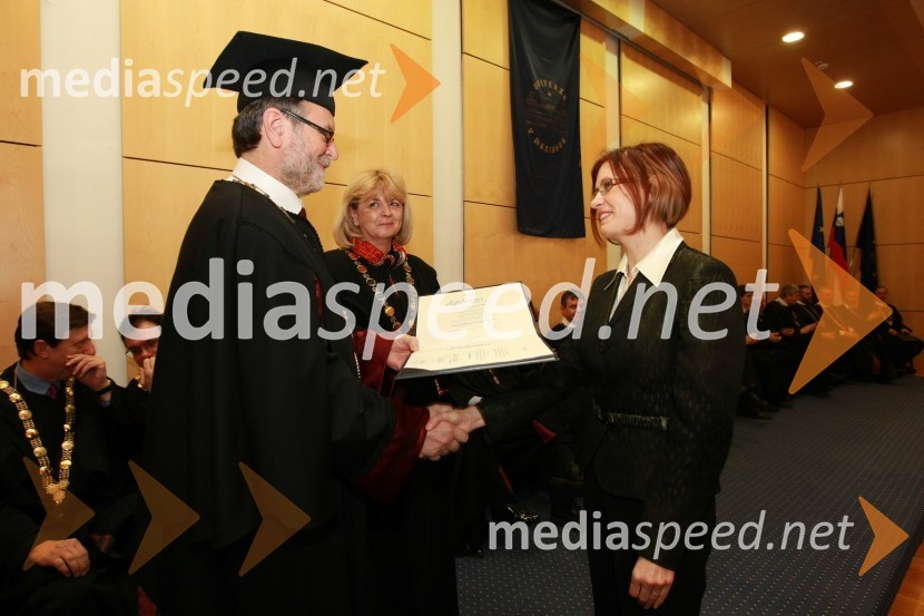 Prof. dr. Ivan Rozman, rektor Univerze v Mariboru in dr. Eva Konečnik Kotnik, Filozofska fakultetaRektorjev dan Univerze v Mariboru 2009, promocija doktorjev znanosti in podelitev nagrad