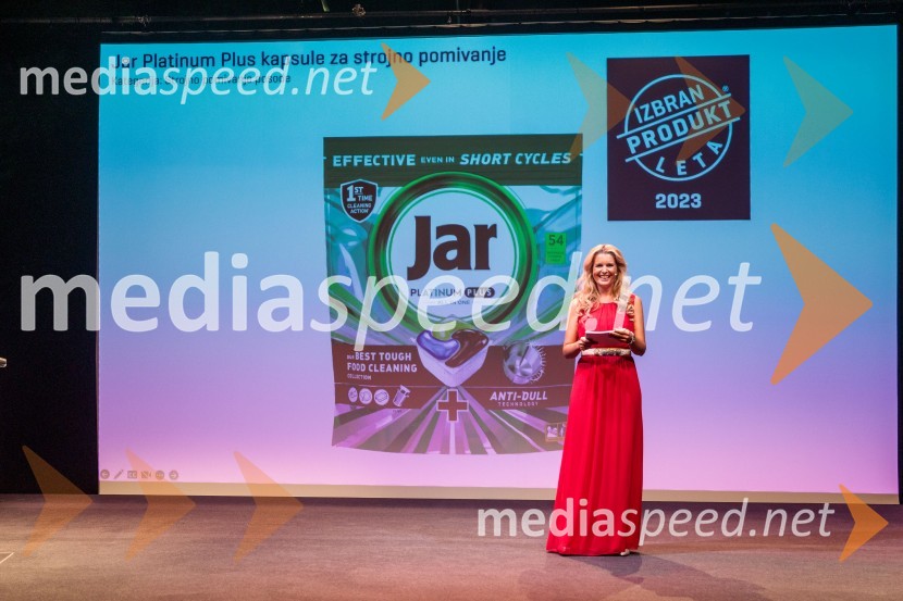  Bernarda Žarn, voditeljicaIzbran produkt leta 2023