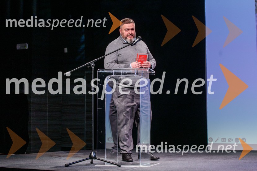 Izbran produkt leta 2023