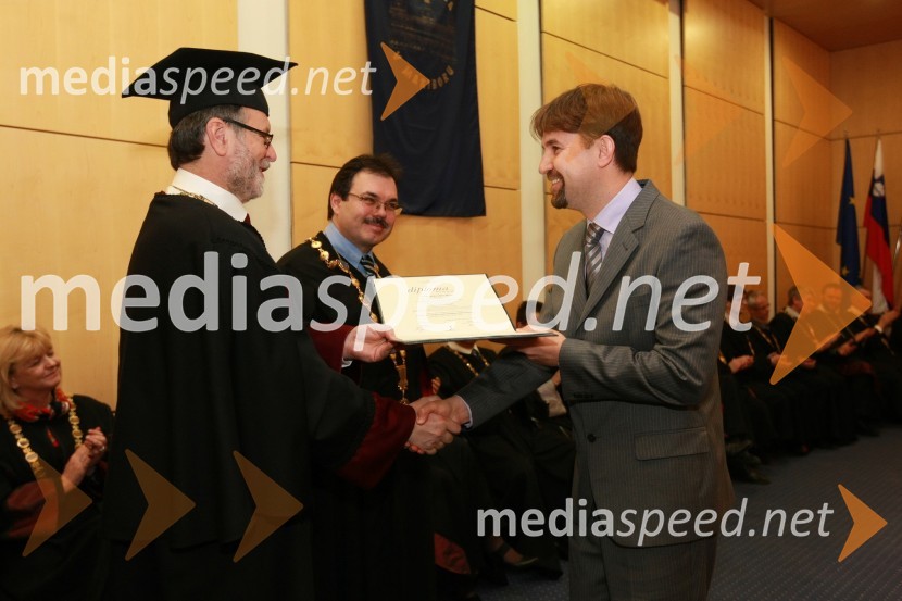 Prof. dr. Ivan Rozman, rektor Univerze v Mariboru in dr. Sebastjan Bevc, Medicinska fakultetaRektorjev dan Univerze v Mariboru 2009, promocija doktorjev znanosti in podelitev nagrad