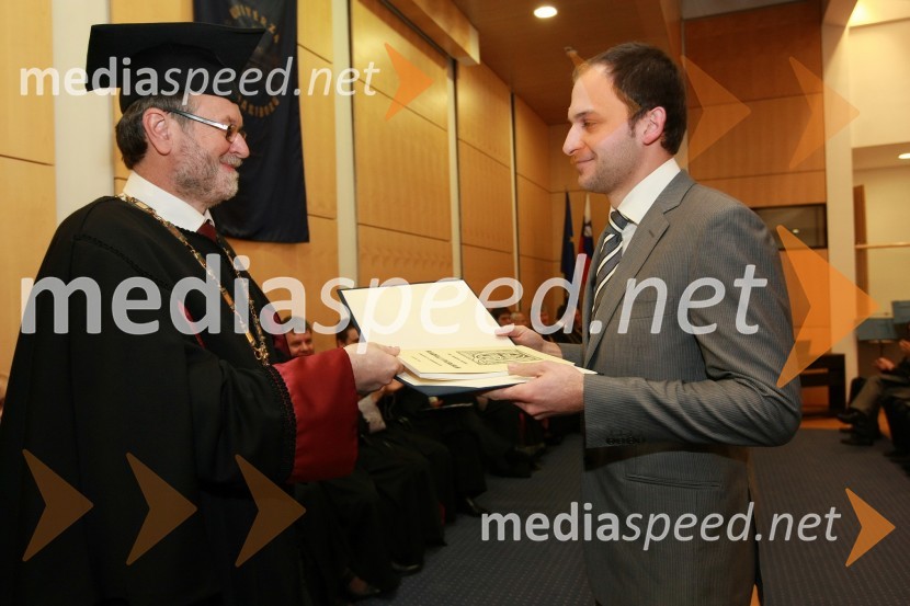 Prof. dr. Ivan Rozman, rektor Univerze v Mariboru in Matjaž Turinek, dobitnik Perlachove nagrade UM za leto 2008Rektorjev dan Univerze v Mariboru 2009, promocija doktorjev znanosti in podelitev nagrad