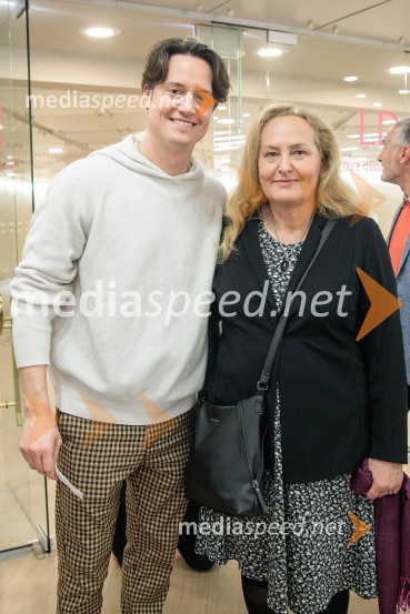  Domen Valič, igralec;  Amanda MlakarMiroslav Krleža: V agoniji, drama, Cankarjev dom