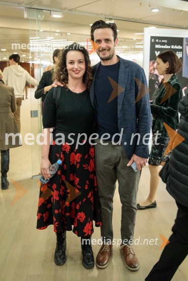  Urška Taufer, igralka;  Matija Rupel, igralecMiroslav Krleža: V agoniji, drama, Cankarjev dom