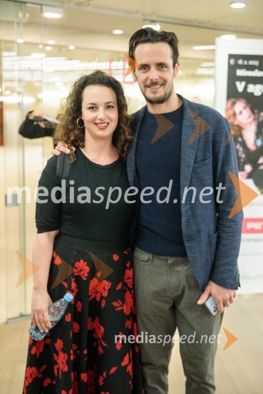  Urška Taufer, igralka;  Matija Rupel, igralecMiroslav Krleža: V agoniji, drama, Cankarjev dom