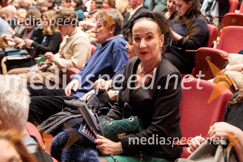  Polona Vetrih, igralkaMiroslav Krleža: V agoniji, drama, Cankarjev dom