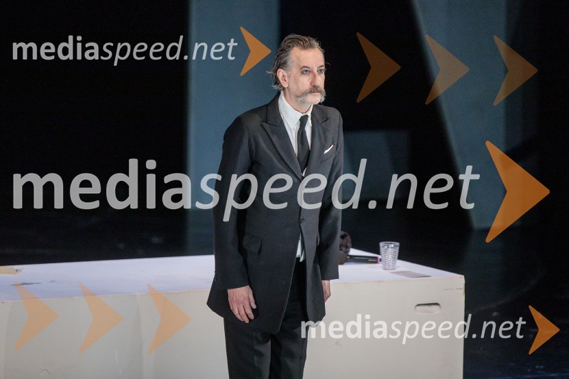  Krešimir Mikić, igralecMiroslav Krleža: V agoniji, drama, Cankarjev dom