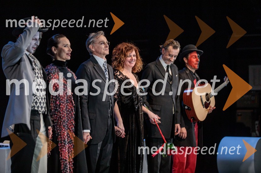  Marin Klišmanić, igralec;  Ksenija Marinković, igralka, v.d. ravnateljice ZKM Zagreb;   Livio Badurina, igralec;  Nina Violić, igralka;  Krešimir Mikić, igralec;  Ivan Colarić, igralecMiroslav Krleža: V agoniji, drama, Cankarjev dom