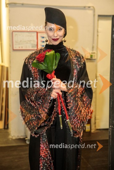  Ksenija Marinković, igralka, v.d. ravnateljice ZKM ZagrebMiroslav Krleža: V agoniji, drama, Cankarjev dom