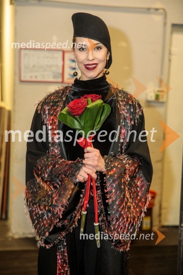  Ksenija Marinković, igralka, v.d. ravnateljice ZKM ZagrebMiroslav Krleža: V agoniji, drama, Cankarjev dom