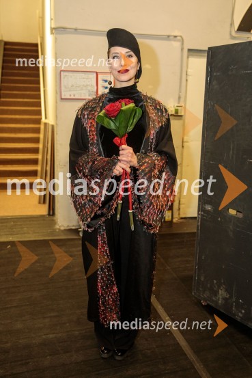  Ksenija Marinković, igralka, v.d. ravnateljice ZKM ZagrebMiroslav Krleža: V agoniji, drama, Cankarjev dom