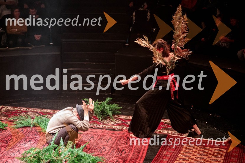  Nataša Keser, igralka;  Urša Kavčič, igralkaGorjanci, premiera, Cankarjev dom