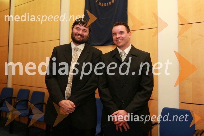 Red. prof. dr. Riko Šafarič, Fakulteta za strojništvo in dr. Rok Klobučar, Fakulteta za strojništvoRektorjev dan Univerze v Mariboru 2009, promocija doktorjev znanosti in podelitev nagrad